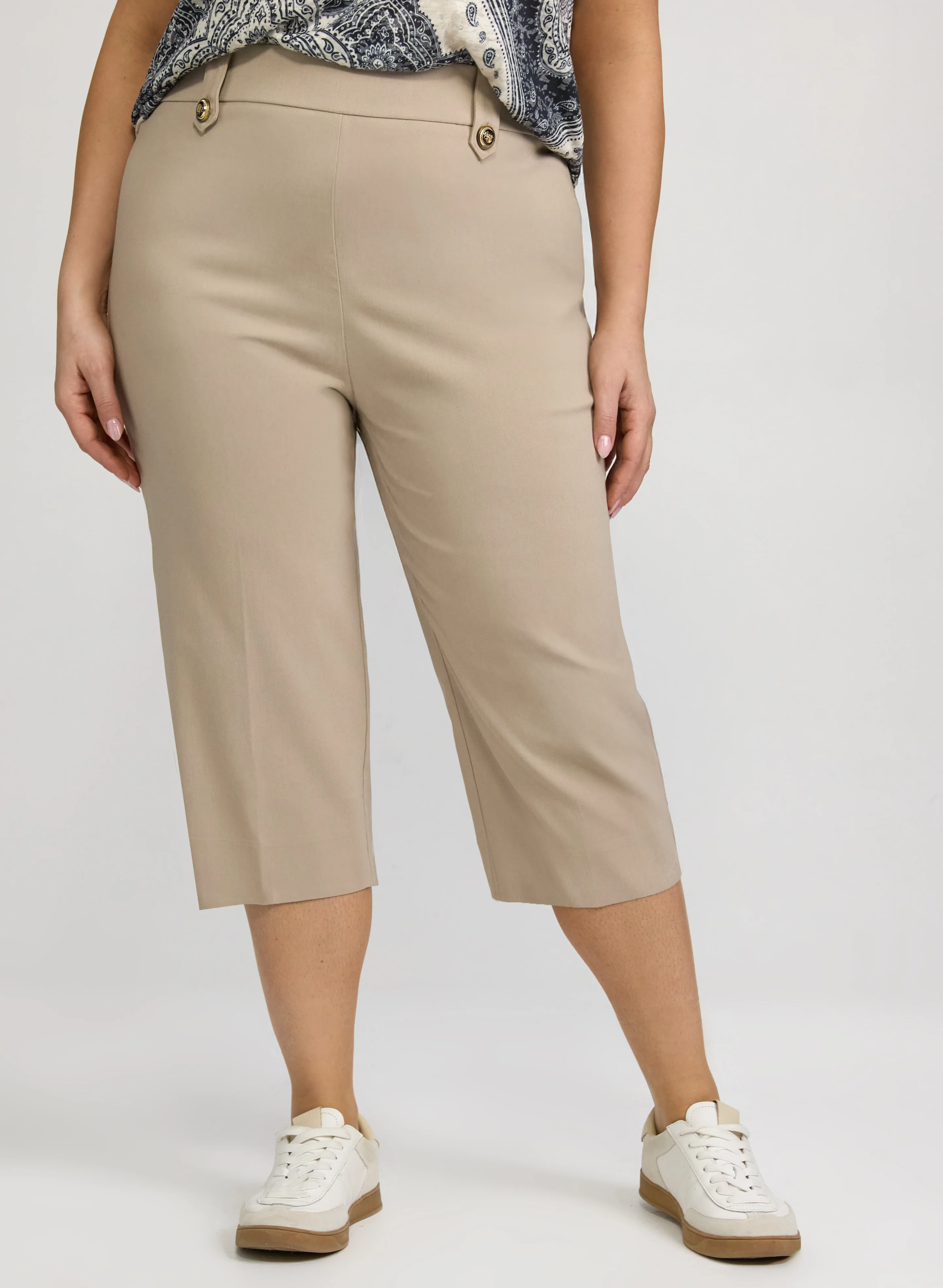 Pull-On Capris